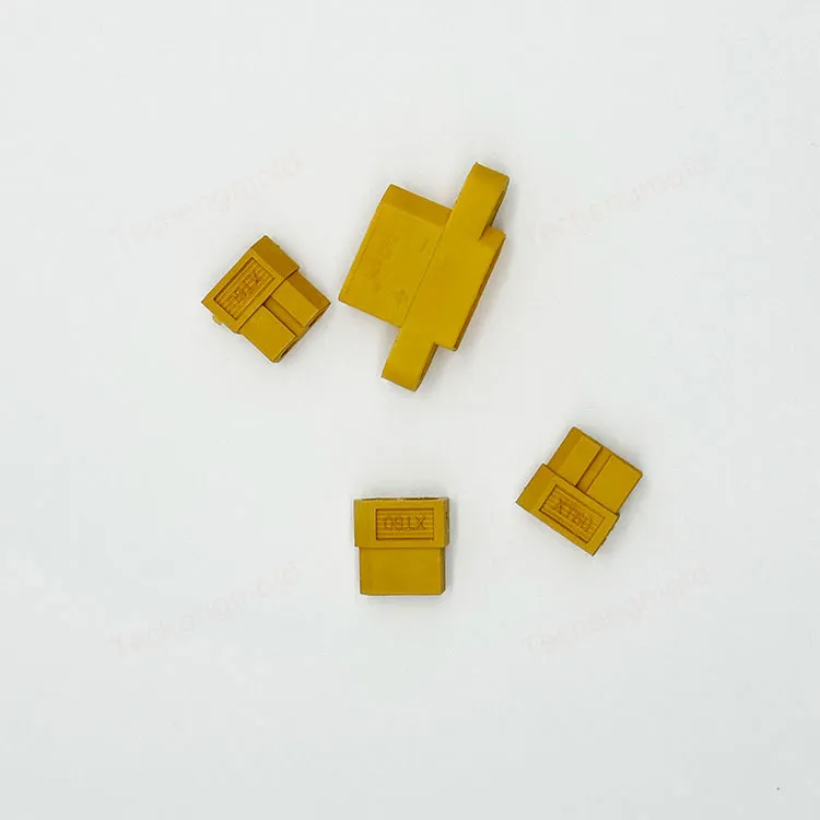 特诚科技精密工程塑料注塑件实拍